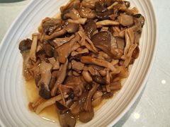 -锦庐道地川菜(来福士店)