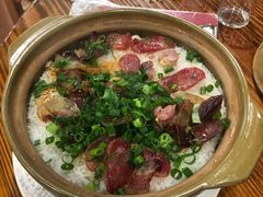 腊味煲仔饭-侠成水上农庄(工业大道店)