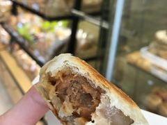 鲜肉月饼-长发西饼(临顿路店)