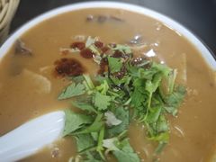 -方中山胡辣汤(西安高新区店)