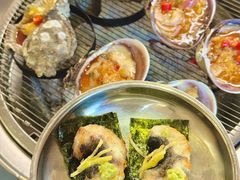 -围炉肉舍•炭烤活鳗•丹东海鲜烤肉(步行街店)