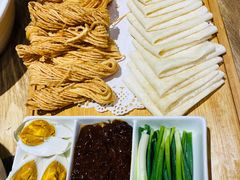 -香山湖家家宴(中山陵店)