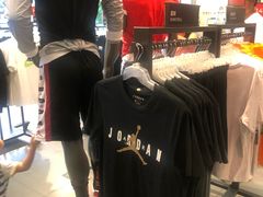 -NIKE北京马连道换季优惠店