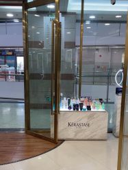 -八佰伴8008星级形象店