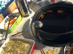 -钢管厂五区小郡肝串串香(奥克斯广场锦城万达店)
