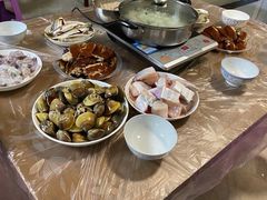 -四更周店烤乳猪