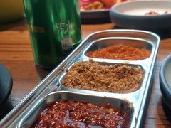 -明洞阿姨·韩式酱蟹烤肉·创意料理(三元桥店)