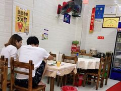 大堂-忆海南海鲜(椰风巷第一市场店)