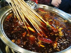 特色红锅-钢管厂歆瑞源油卤串串香(春熙路太古里店)