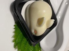 酸奶慕斯兔-海底捞火锅(长宁路龙之梦店)