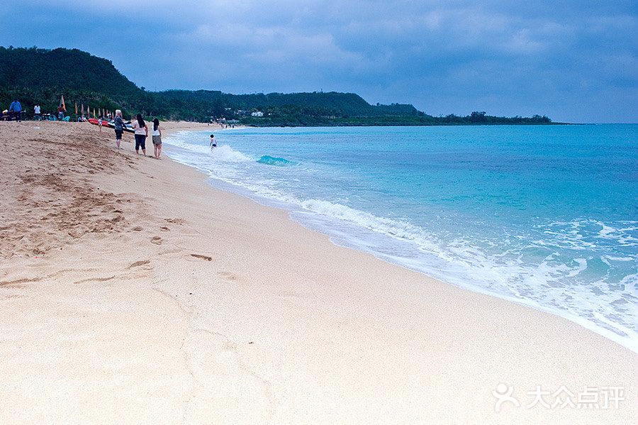 白沙湾海滩图片