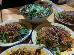 -拈签一笑黄牛肉辣卤串串