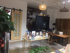 -肆兮眼镜·蔡司·徕卡战略合作店(大坪店)