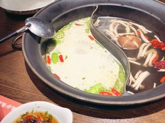 唇齿舞动藤椒鱼-呷哺呷哺(松江开元店)