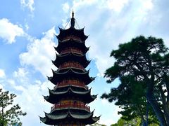 -龙华寺