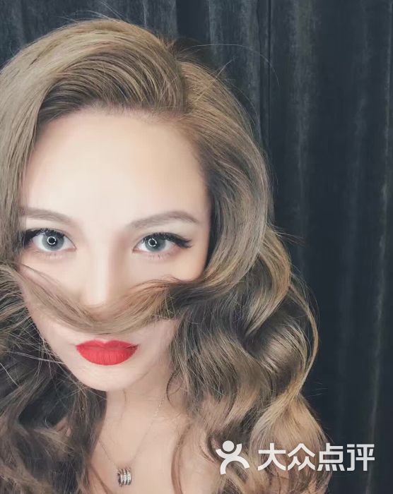 意念造型(高新店)混血发色图片 - 第757张