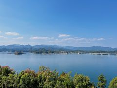 -千岛湖忆湖度假酒店(中心湖景区店)