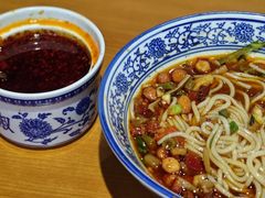 -湖南常德牛肉米粉(十梓街店)
