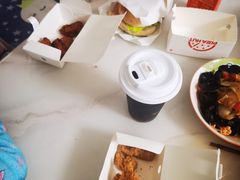-必胜客(绿地新都会店)