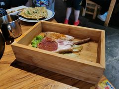 -么肆烤肉(汉街形象店)