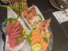 -山川小町·极番烧肉(新地假日广场店)