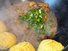 -锅老头海鲜铁锅炖