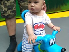 -蒙特利亲子乐园