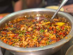 麻辣水煮蛙-江湖黑大兔(杨家坪店)