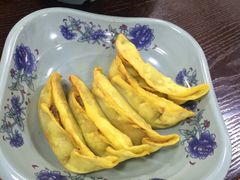 -老新隆牛肉锅贴(新街口店)