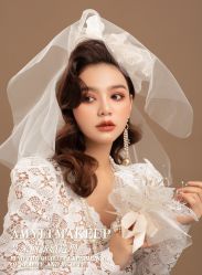 -艾米丽婚纱礼服