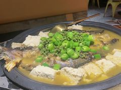 -探鱼·鲜青椒爽麻烤鱼(苏宁广场店)