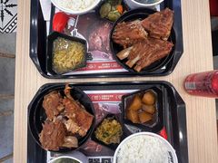 -犟骨头排骨饭•大骨面(弘阳广场店)