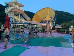 -平湖九龙山乐满地水上乐园