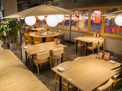 大堂-日进一片海.生腌海鲜火锅.宵夜烧烤(三里屯总店)