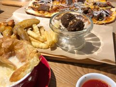 -必胜客(百联又一城店)
