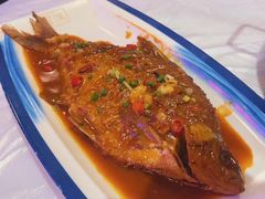 -霄汉牛三鲜湖北砂锅菜(万松园2店)