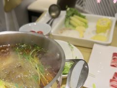 -鼎鼎香·港式火锅(北京SKP店)