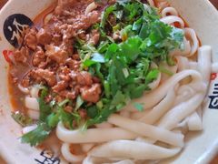 -任记七中刀削面(总店)