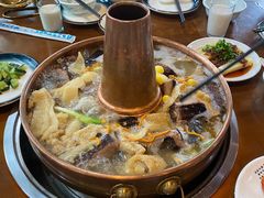 -岳记兴隆·青城腊排铜火锅(融创店)