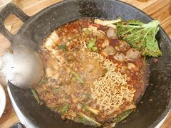 -黔老锅地摊火锅(盐务街店)