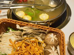 -牛人日志·鲜牛肉骨汤火锅(万科里瑧店)