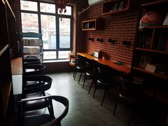 -新华书店(永安路店)