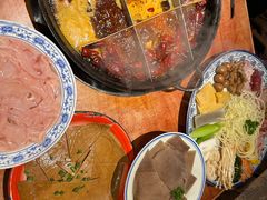 -周小明火锅(黑金冠社区店)