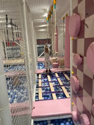 -奈尔宝·儿童乐园·亲子餐厅(华采天地店)