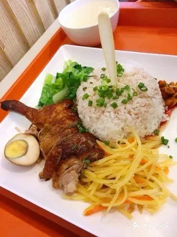 庄记烧腊·肠粉·生鲜煲烧鹅饭图片