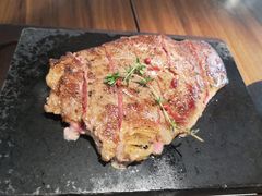 -Erman岩烧牛排(虹桥南丰城店)