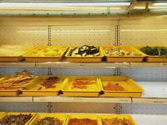 -爱客得牛排海鲜烤肉·火锅自助(春熙路黑金好店)