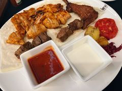 -Efes Turkish & Mediterranean Cuisine 艾菲斯餐厅(陆家嘴店)