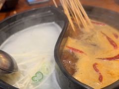 -牛小嫩串串火锅(老国贸总店)