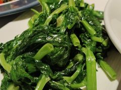清炒豌豆尖-小河盐帮·私家菜·烤鸭(三元桥·霄云路店)